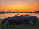 BMW 320i Cabrio M-Performance in Schwarz, Voll - BMW 320: 320i Performance