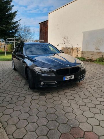 BMW 530D Touring F11 LCI Luxury,Pano,Leder...