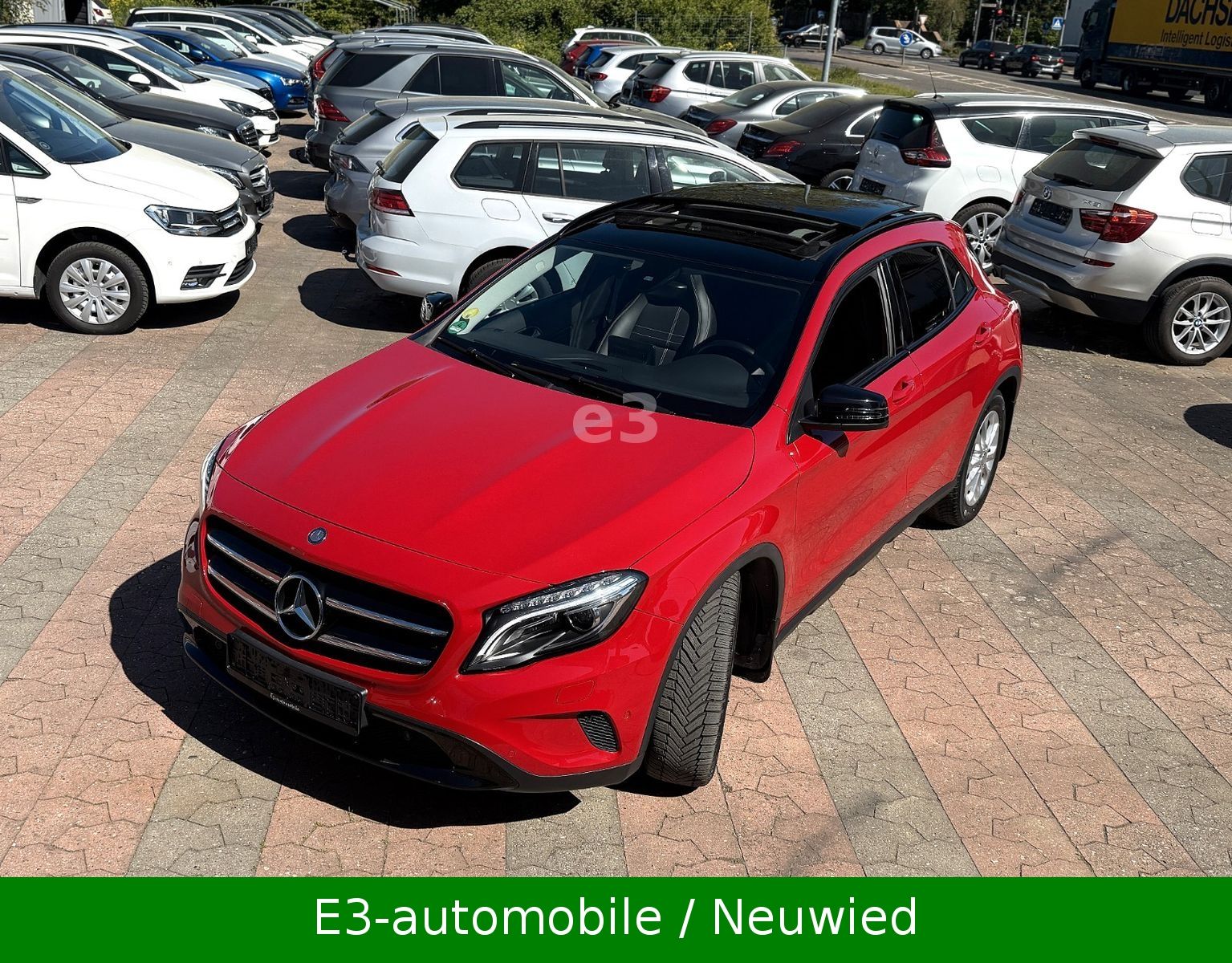 MERCEDES-BENZ GLA 220 CDId 4Matic;AUTOMATIK;1VORBESITZ;KAMERA