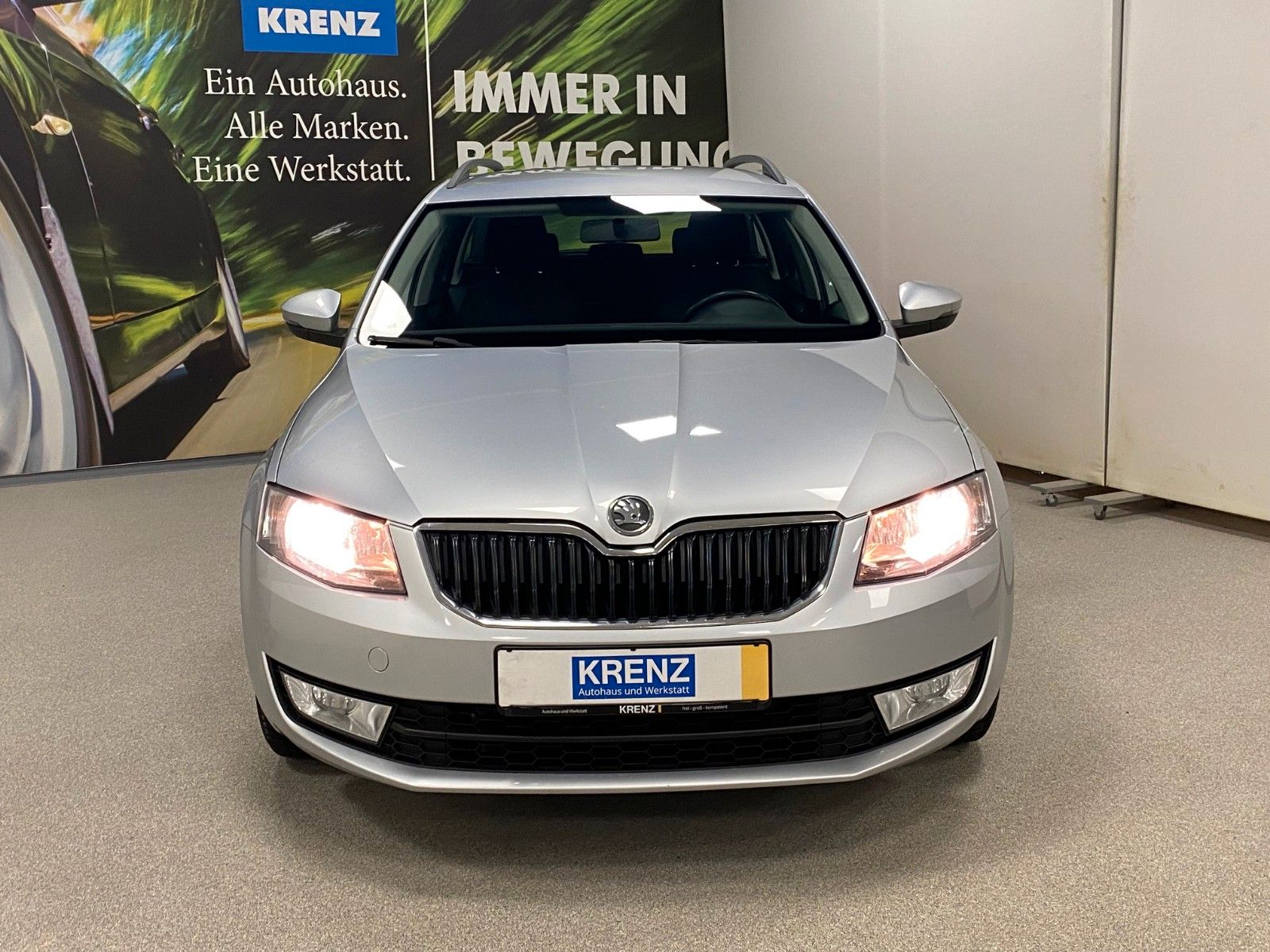 Fahrzeugabbildung SKODA Octavia 2.0 TDI Combi+NAVIGATION+ALU+ALLWETTER++