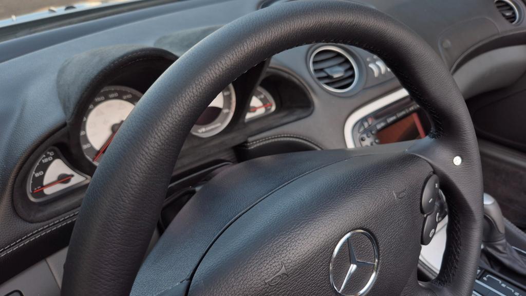 Mercedes-Benz SL 55 AMG