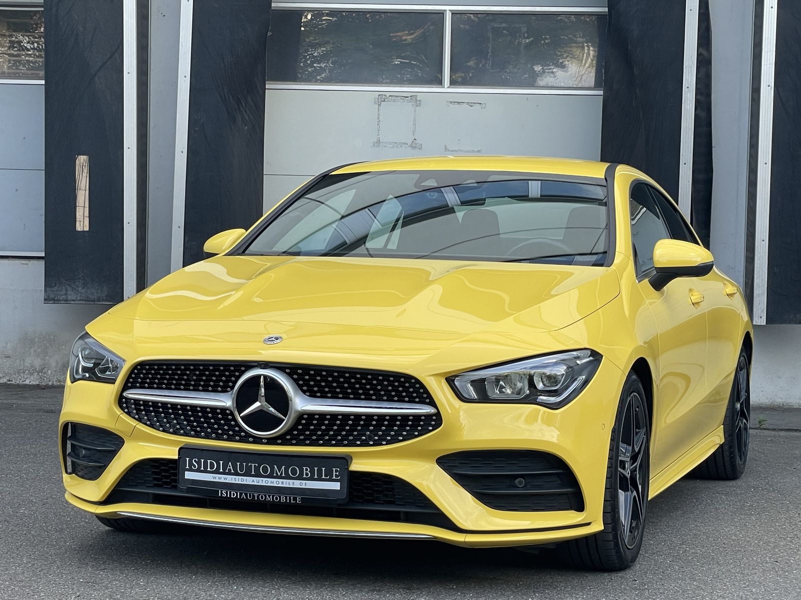 Mercedes-Benz CLA 180 AMG LED MBUX Distronic Ambiente 360°