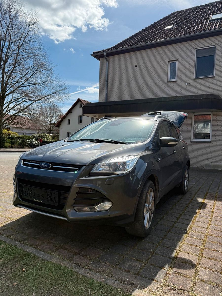 FORD Kuga