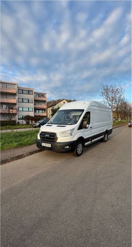 Ford Transit großer Transporter Euro 6