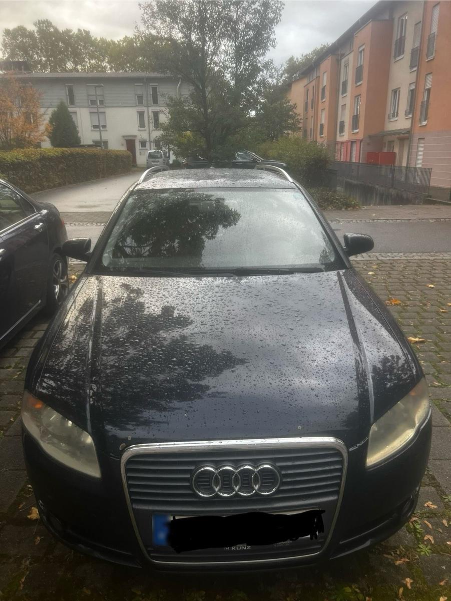 Audi A4 2006 — rear view