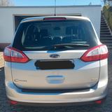 Ford Grand C-Max 1,0 EcoBoost 92kW Business - Ford Grand C-MAX Business mit Benzin-Antrieb