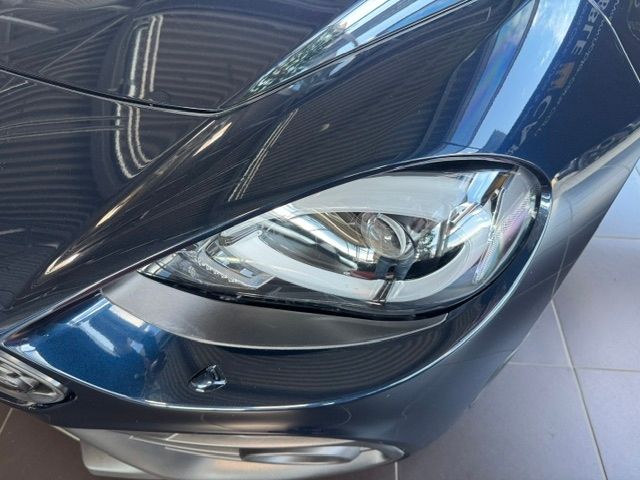 Fahrzeugabbildung Abarth 124 Spider 1.4 MultiAir Turbo AT Turismo LED NAV
