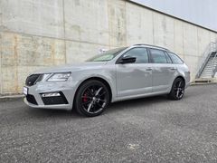 SKODA Octavia Combi RS 2.0TDI 184PS LED Navi DAB