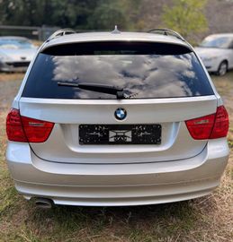 BMW 320 - 4