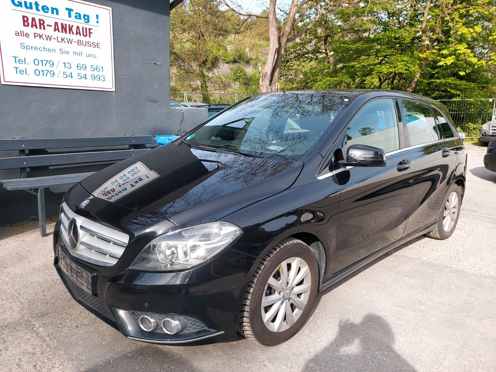 Mercedes-Benz B 200 CDI W246 Panorama&HK&Tüv 2/28