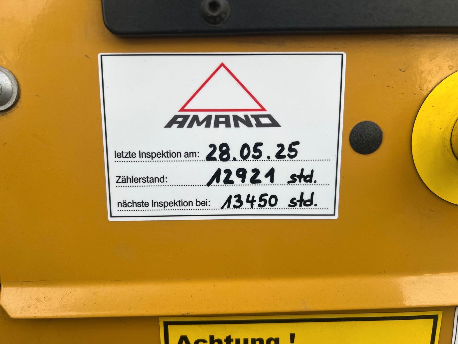 Fahrzeugabbildung CAT DE200E3 Stromerzeuger / 180KVA / 2017 / 12.921h