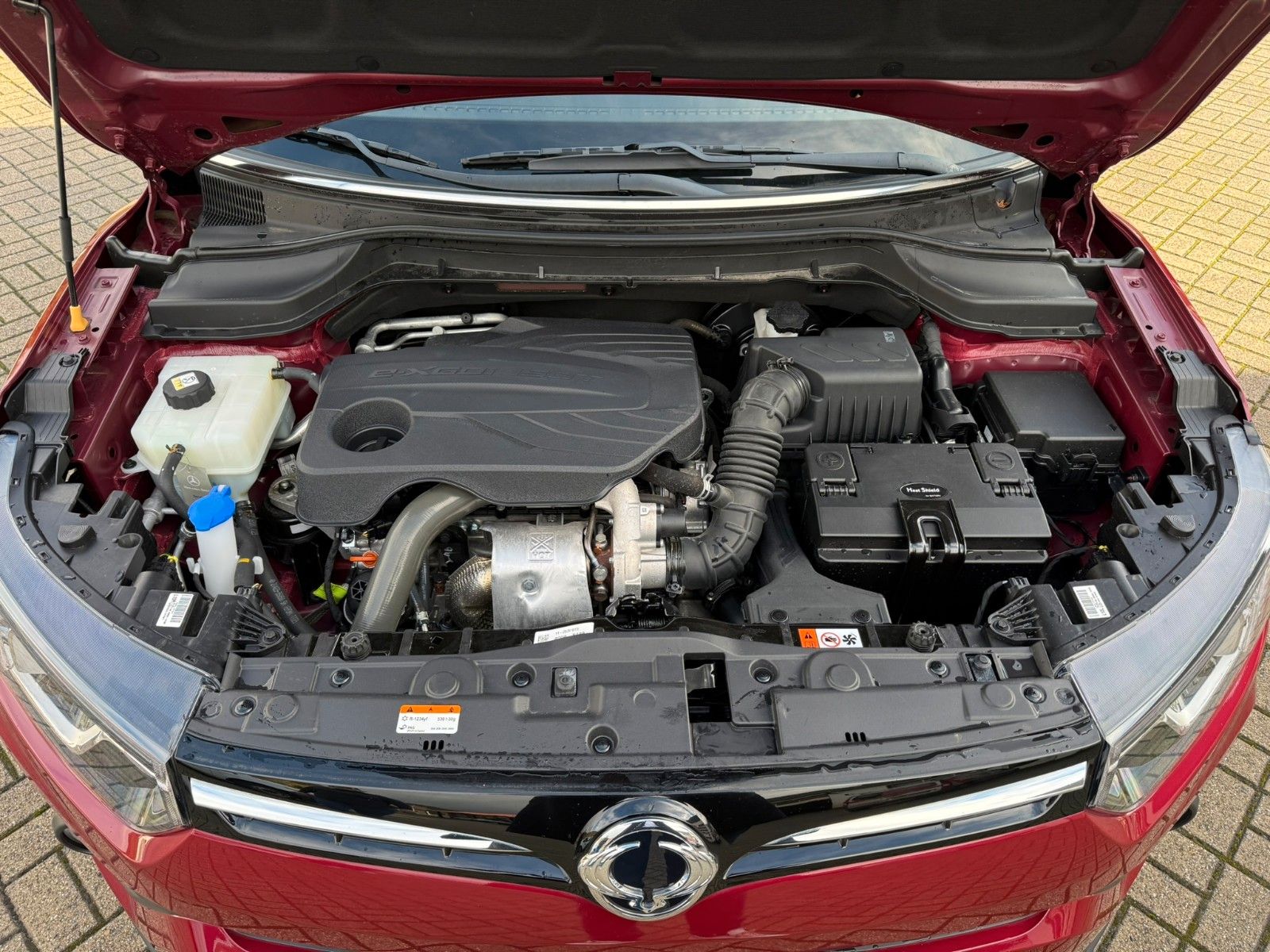 Fahrzeugabbildung Ssangyong Tivoli 1.5 T- Fizz 4WD NAVI+KAMERA+LENKRADHZG.+