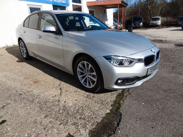 Fahrzeugabbildung BMW 320i Advantage/LED/Navi/84TKM/Automatik/