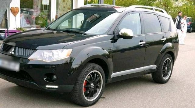 Mitsubishi Outlander 7 Sitzer