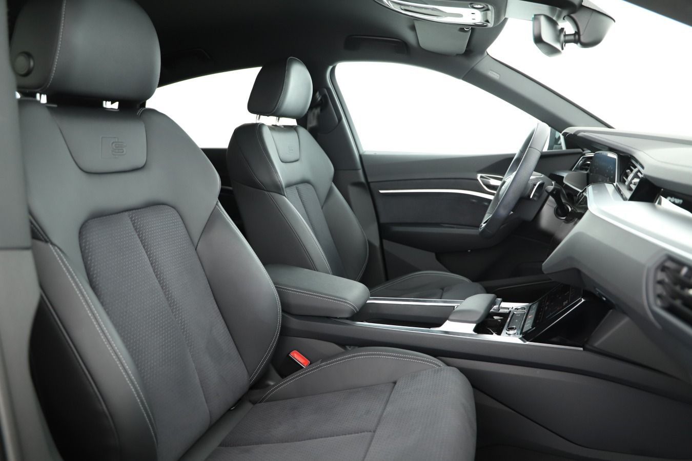 Audi Q8 e-tron - Bild 7