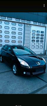 Peugeot 5008 - Peugeot 5008: Kombi