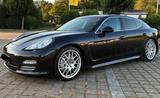 Porsche Panamera 4S  - Porsche Gebrauchtwagen in Ludwigsburg