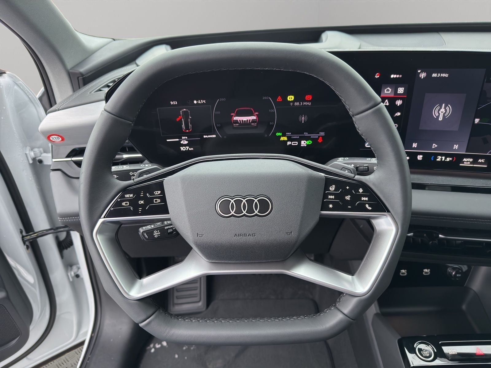 Audi Q6 e-tron SUV quattro 285 kW AHK TECH PRO HEAD-U foto 10
