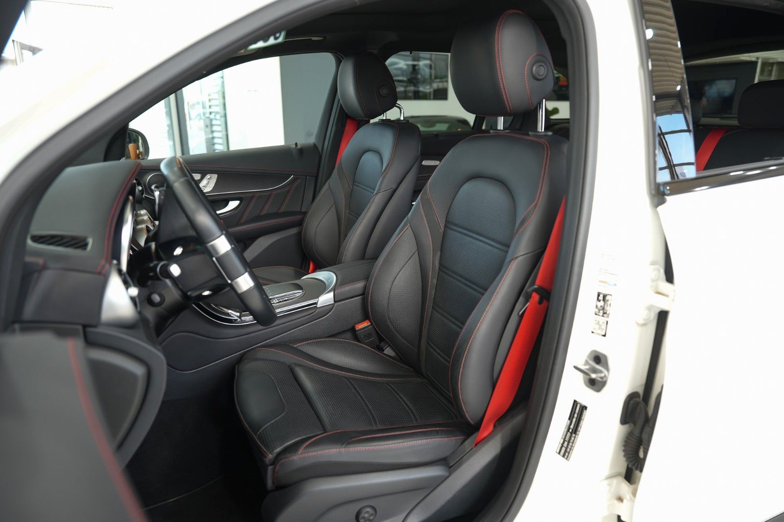Mercedes-Benz GLC 43 AMG 4M*SPORTABGAS*DESIGNO*PANO*SOUND-SYS foto 11