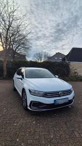 Volkswagen Passat 1.4 TSI DSG GTE GTE - VW Passat Gebrauchtwagen in Oldenburg