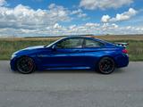 BMW M4 F82 - BMW M4: F82