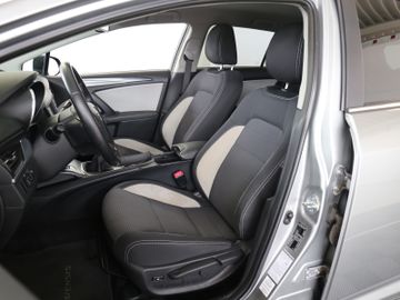 Toyota Avensis 1.8 KLIMA SITZHEIZUNG KAMERA 1.HAND