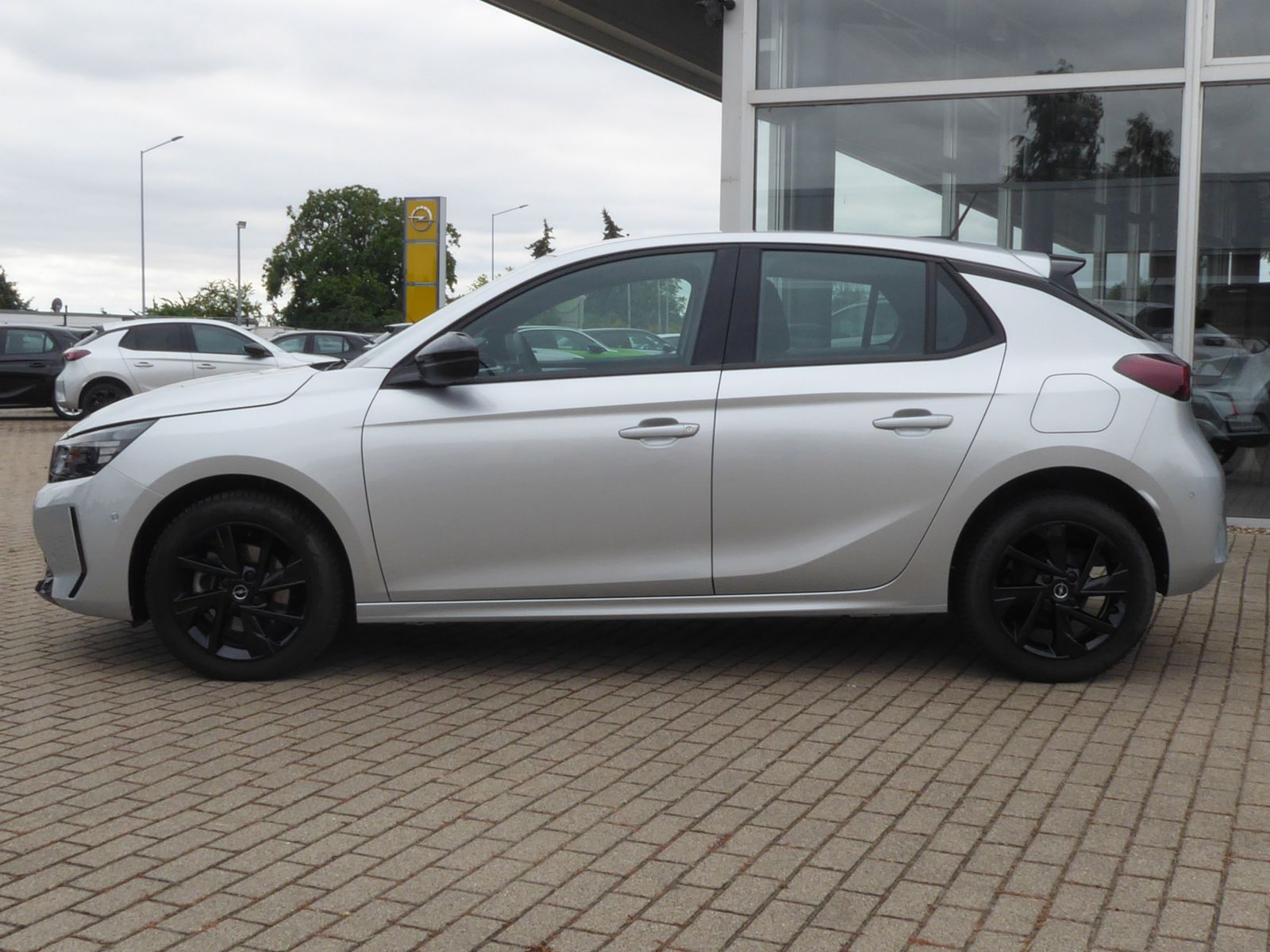 Opel Corsa F 1.2 Turbo GS  LED Kamera SHZ Alu imagem 2