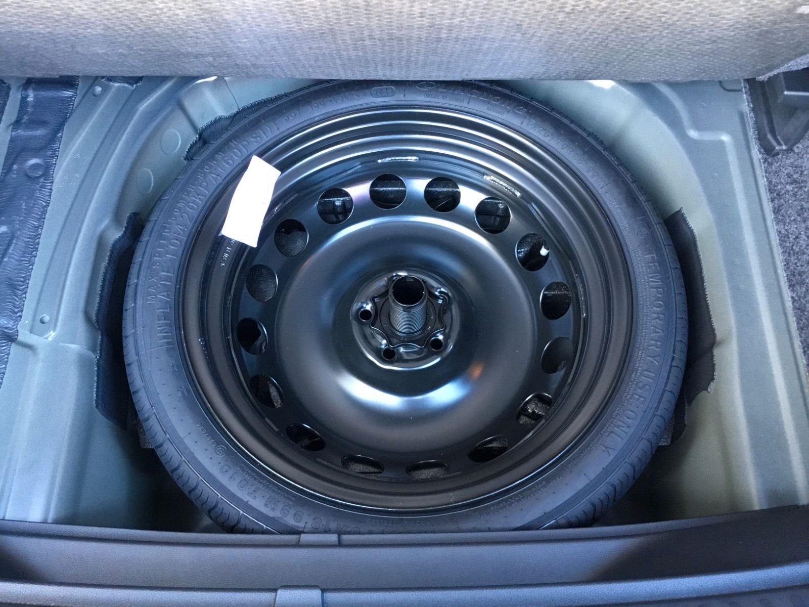 Fahrzeugabbildung SEAT Arona 1.0 TSI Style DSG+AHK+ACC+Navi+Kamera