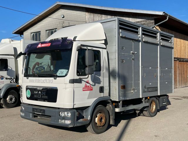 MAN TGL 12.220 4x2  Viehtransport Bj 10