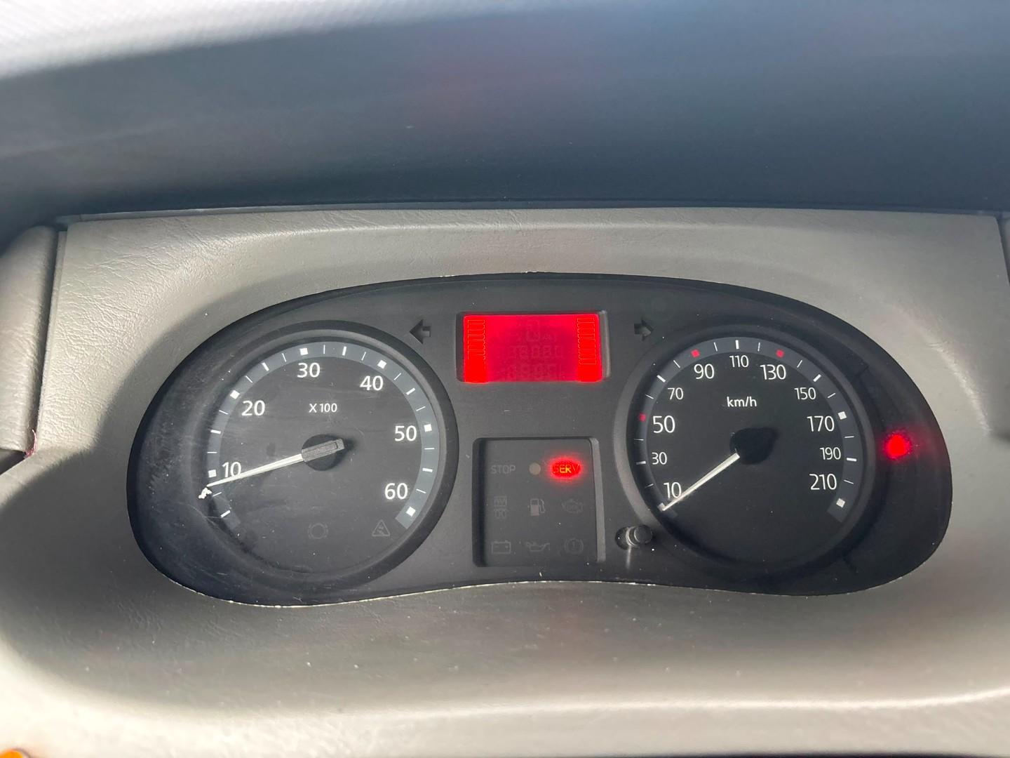 Renault Trafic 2008 — photo 9