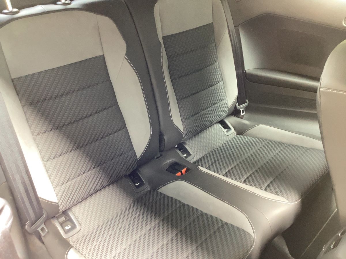 Volkswagen T-Roc - Bild 13