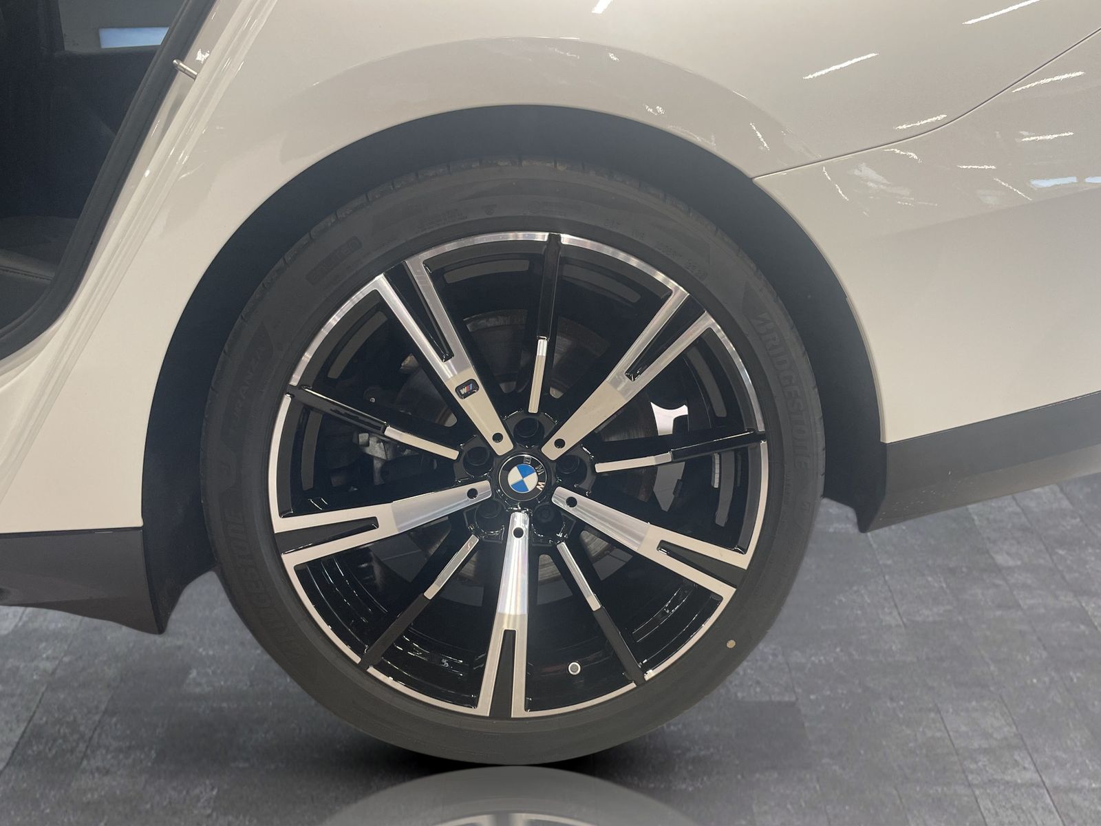 BMW 520 - Bild 14
