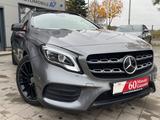 Mercedes-Benz GLA 220 4Matic 7G-DCT AMG Line *PANO/LEDER* - gebrauchte Mercedes-Benz GLA 220 aus dem Jahr 2019
