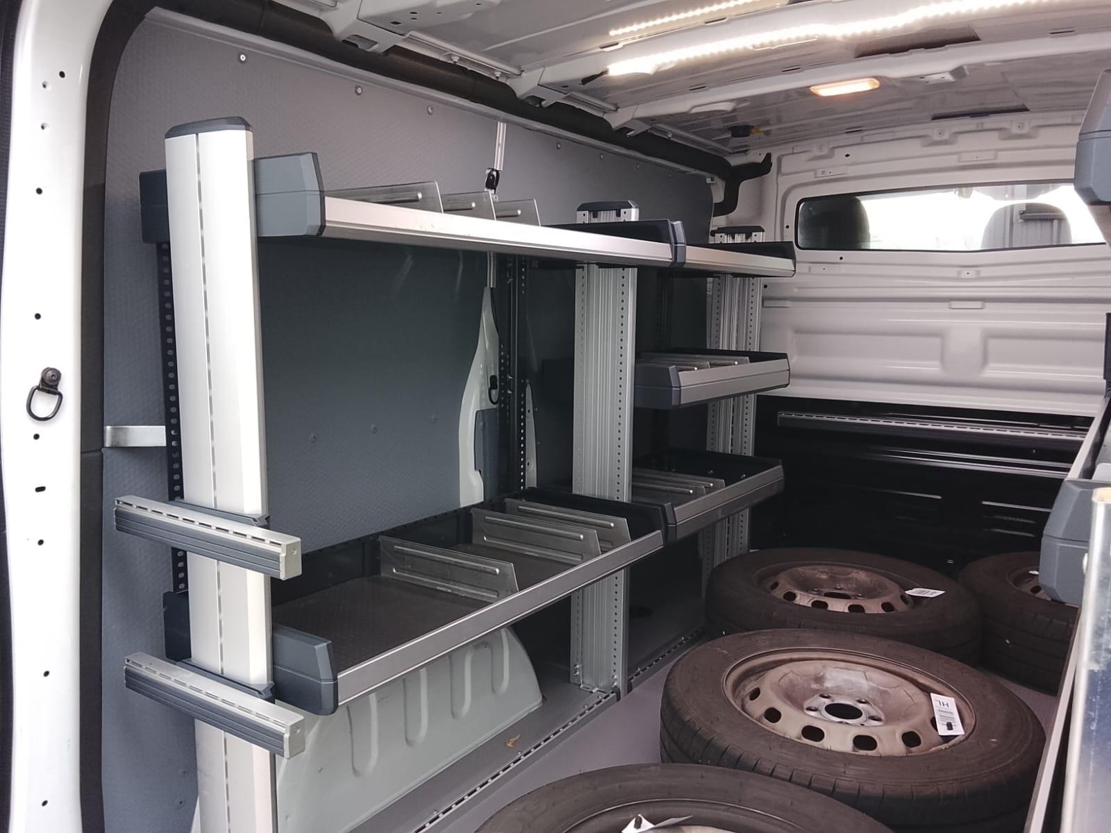 Renault Trafic L1H1 2,8t Komfort 2x Sortimo Regal C-LED, миниатюра 12