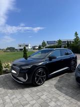 Audi Q4 50 e-tron quattro -299 PS-SONOS-PANO-VOLL - Audi Q4 von privat