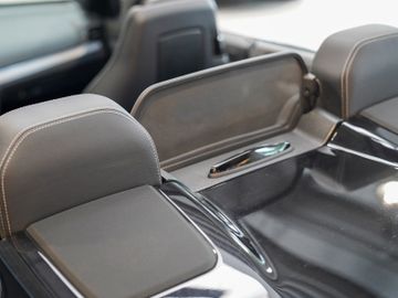 Mercedes E 220 - 8