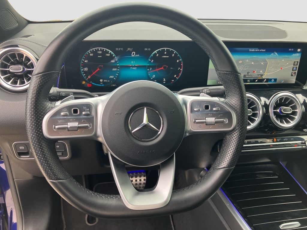 Fahrzeugabbildung Mercedes-Benz GLB 250 4MATIC AMG*Night*Distr*Navi*Sitzkl.*360°