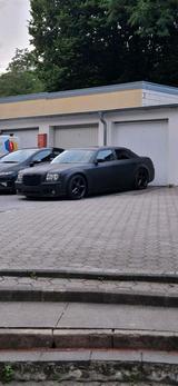 Chrysler 300c 5.7 V8 Wenig km. 2 Jahre TÜV - Chrysler: 2.7