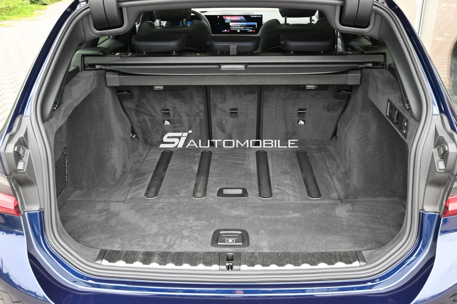 Fahrzeugabbildung BMW 320d xDr. Touring M-Sport °UVP 81.250€°ACC°MEMO°