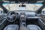 Ford Explorer 3.5L SPORT 4X4 KAM TOTW M+S SZH/SZK - Ford Explorer mit Benzin-Antrieb: Allradantrieb