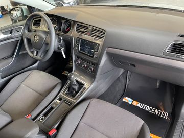 Volkswagen Golf VII Variant Trendline BMT *NAVI*TEM*TÜV-NEU