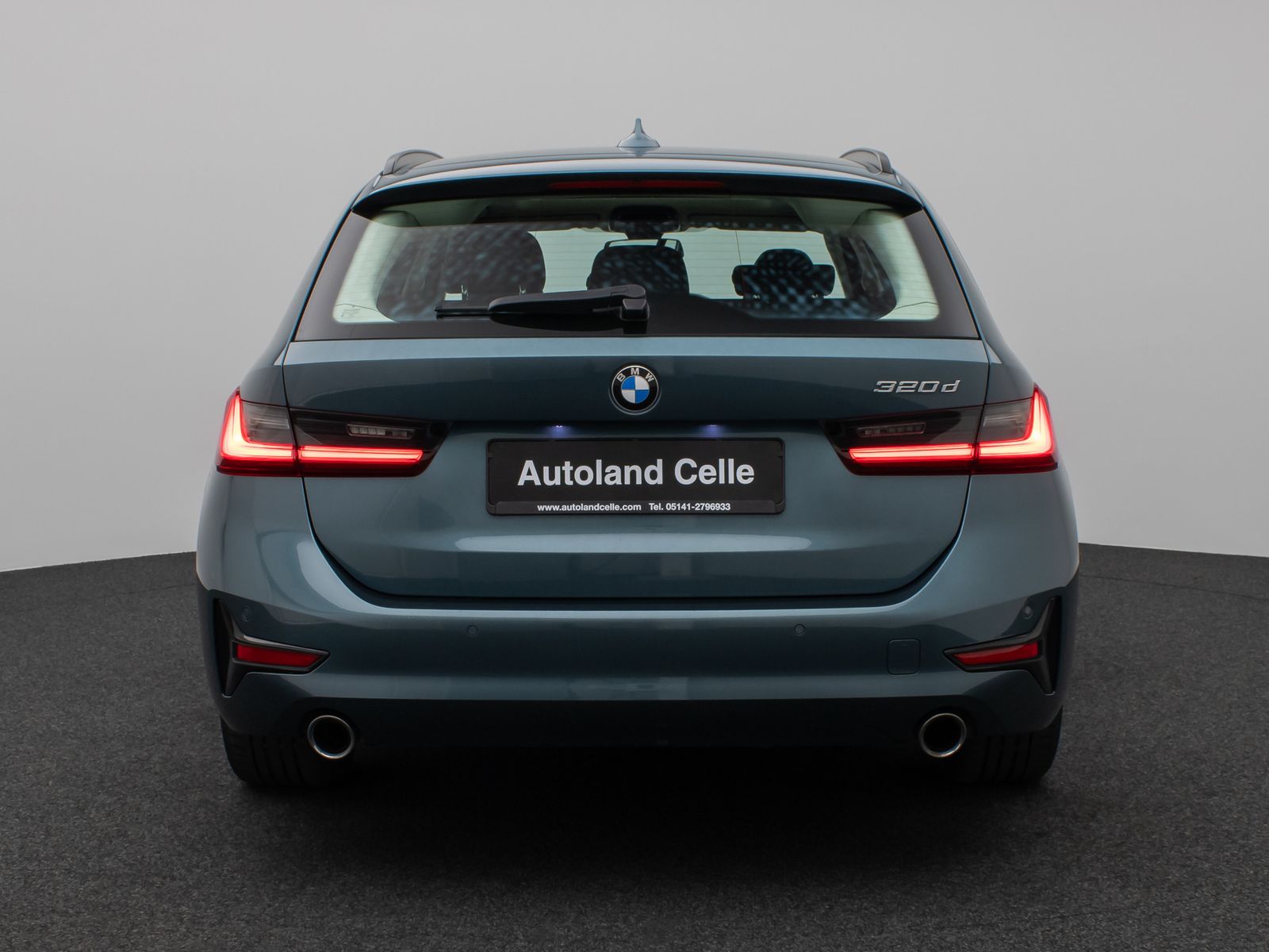 Fahrzeugabbildung BMW 320d Panorama DAB PDC Sitzhzg Geschwindigkeitsre