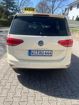 Volkswagen Touran 2.0 TDI SCR DSG Taxi - Volkswagen Touran mit Diesel-Antrieb: Taxi, Kleinbus