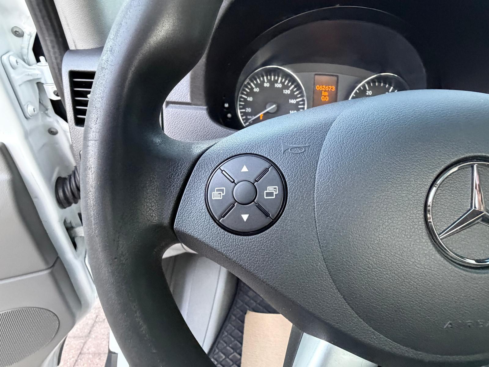 Mercedes-Benz Sprinter 514 CDI 5t Dreiseiten Kipper Zwilling