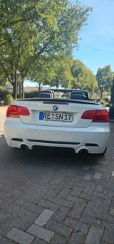 BMW E93 335i Cabrio LCI M-Paket 7-Gang DKG br Leder - weiße BMW 335