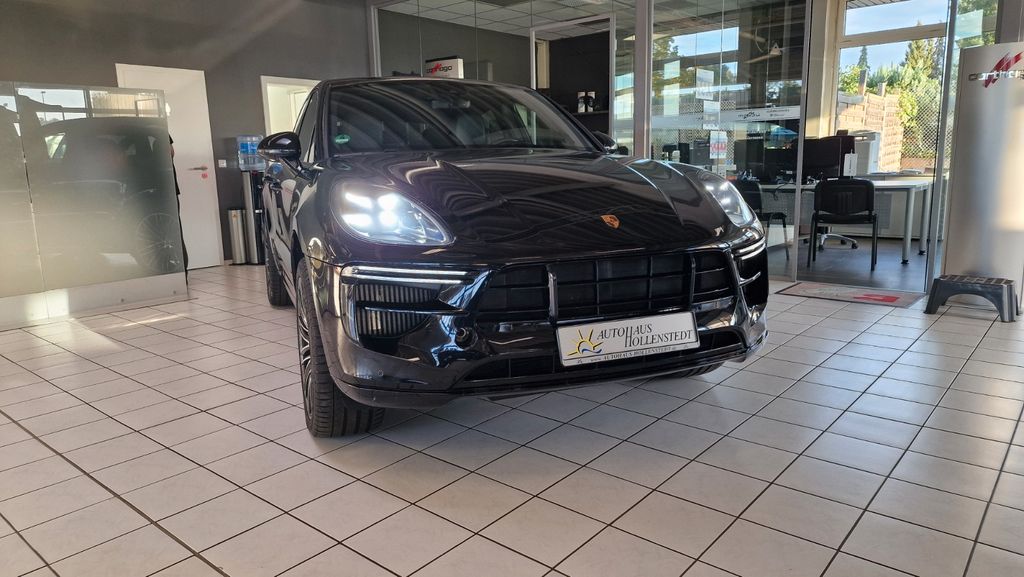 Image of Porsche Macan