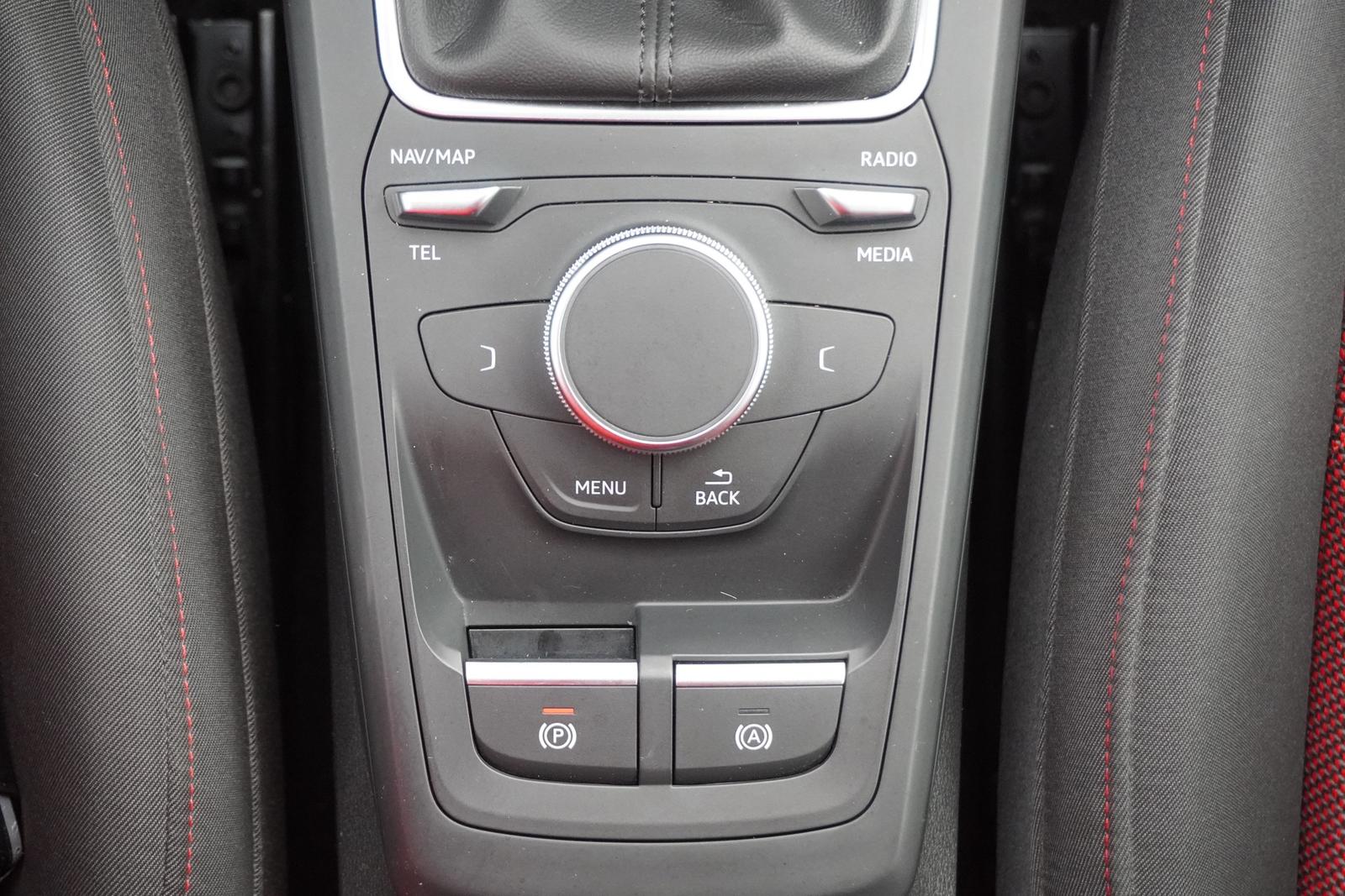 Audi Q2 1.0 TFSI Sport LED Navi Tempomat Sitzheizung