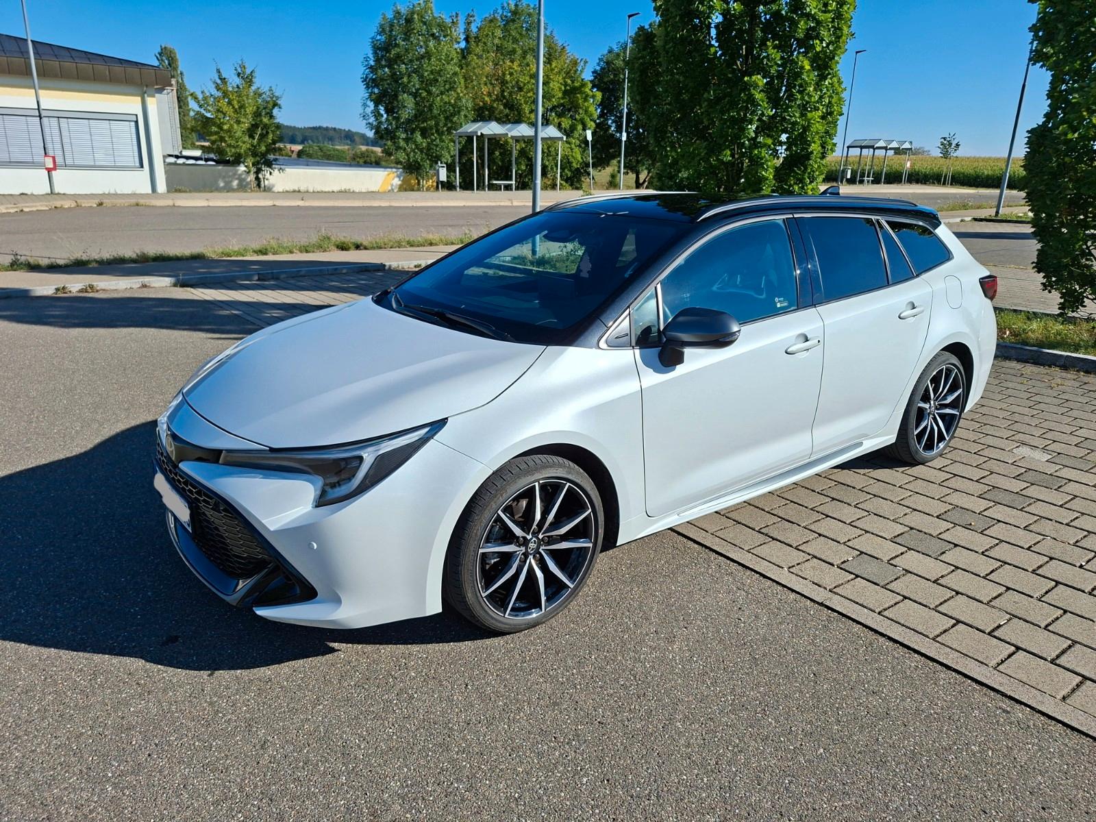 Toyota Corolla 2,0 Hybrid GR Sport Touring Sports GR