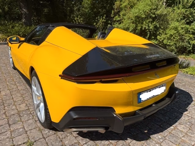 Ferrari 12Cilindri Spider