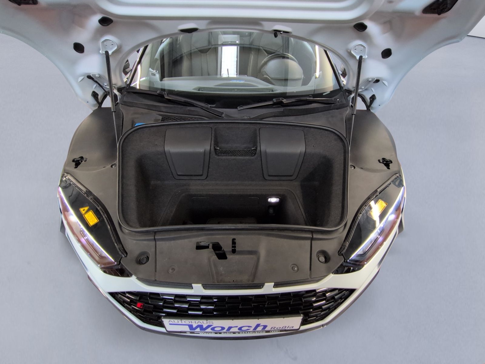 R8 Spyder V10 performance quattro